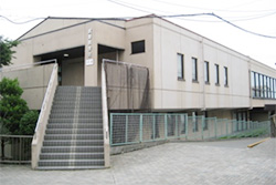 春日部市立武里図書館外観